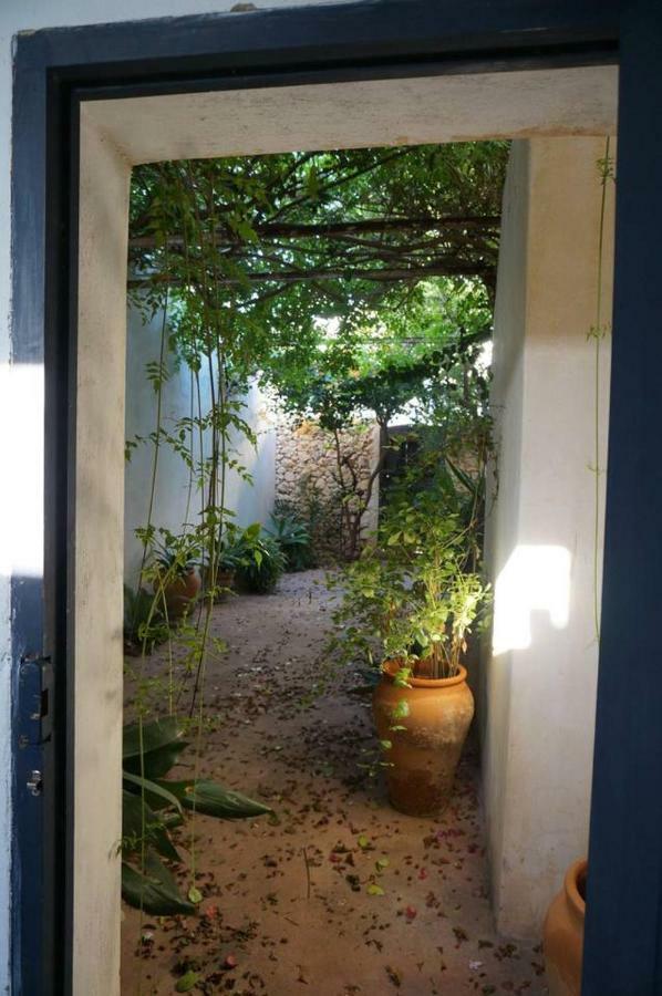 Casa De La Buganvilla ロダルキラル エクステリア 写真